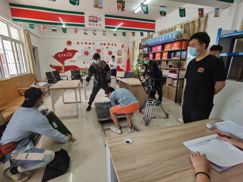 沂源县广告片拍摄公司：极简主义践行者，少即是多的视觉哲学